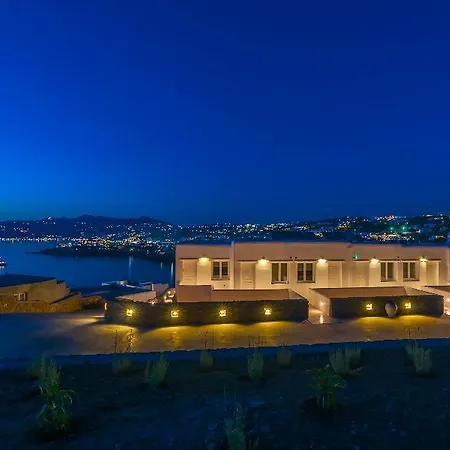 Cape Mykonos Hotell 3*