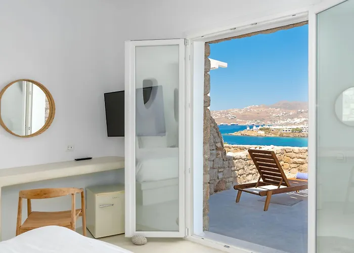 كايب ميكونوس Mykonos Town