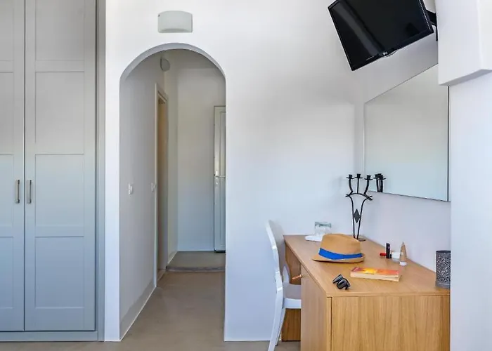 米科诺斯角酒店 3*