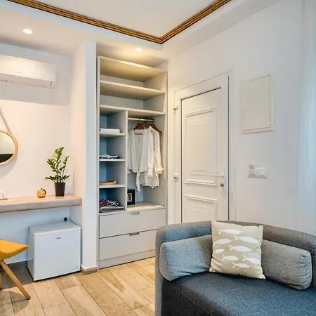 Cape Mykonos Hotell